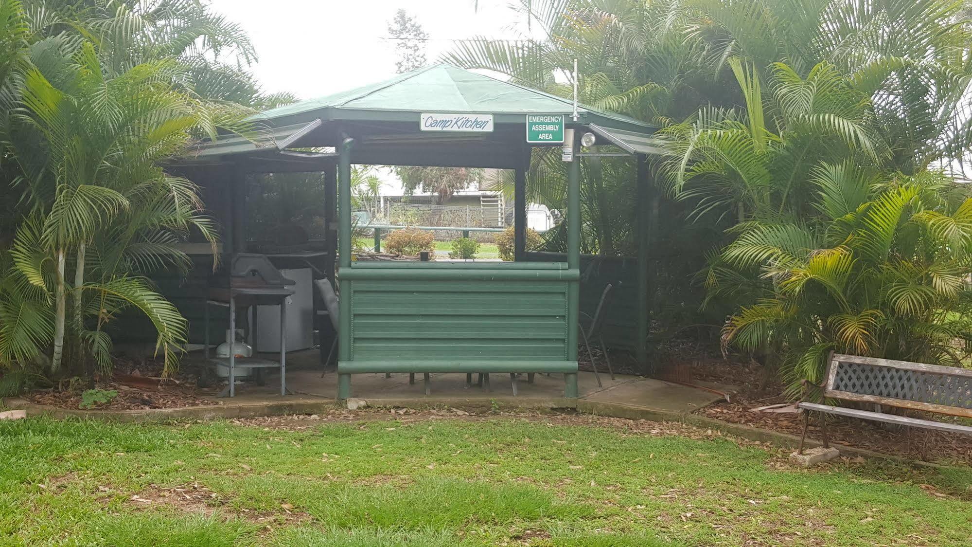 Tiaro Motor Inn Exterior photo